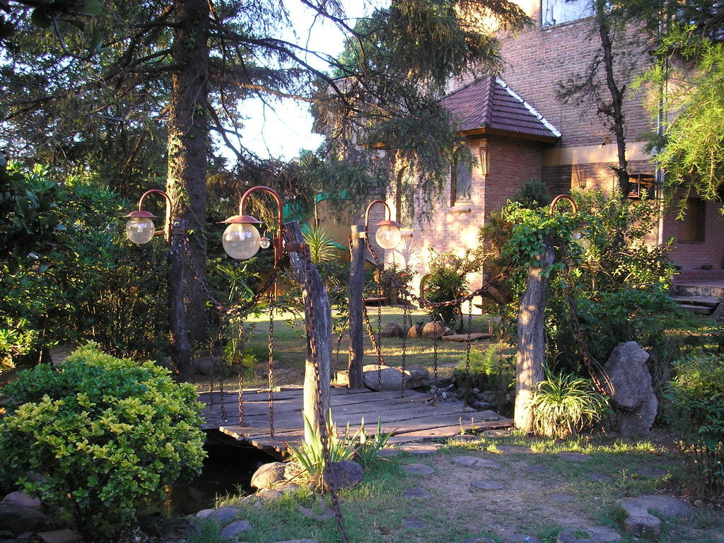 Hotel Mon Petit Villa Carlos Paz Exteriér fotografie