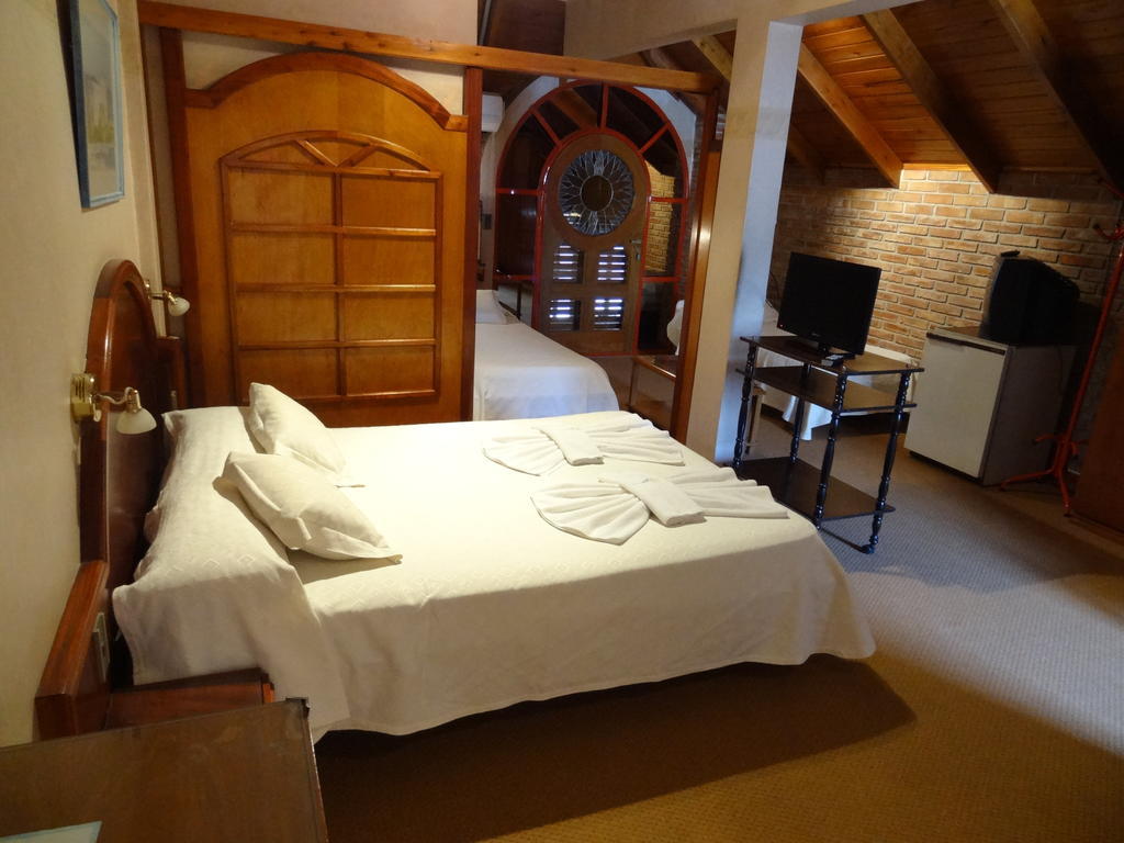 Hotel Mon Petit Villa Carlos Paz Pokoj fotografie