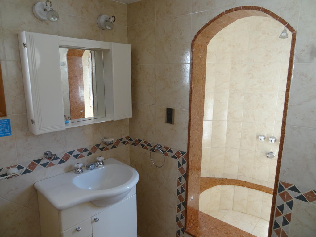 Hotel Mon Petit Villa Carlos Paz Pokoj fotografie